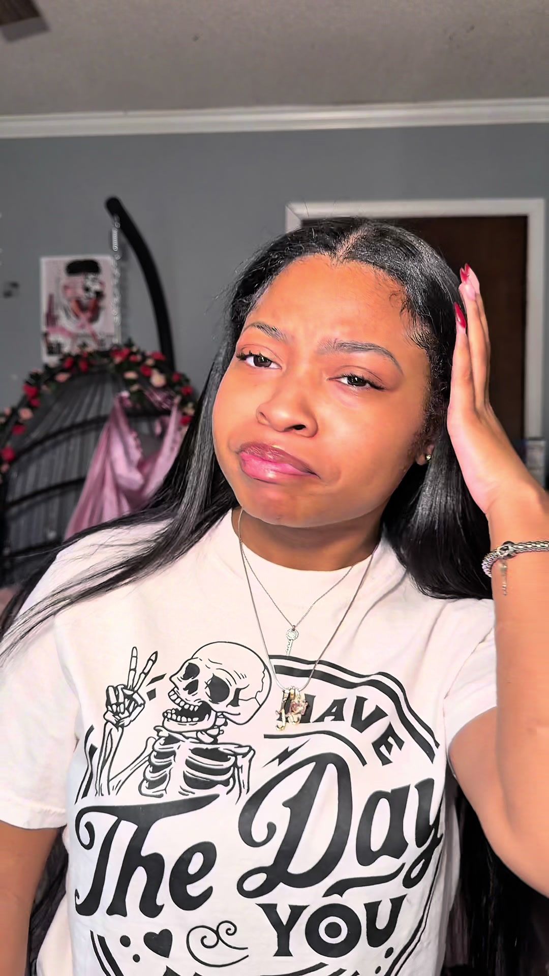 TikTok post by @k.ricaan for Willow Boutique. Caption reads: [...] up 😭 I need more shirts like this @Willow....