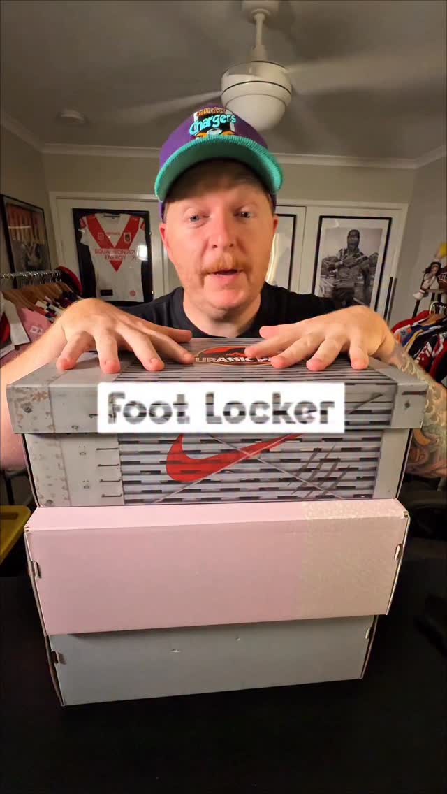 Instagram post by @retro_rugba_leeg for Foot Locker. Caption reads: [...] gameday fit thanks to the good ppl at....