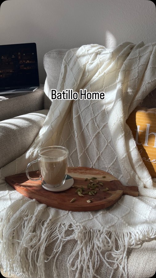 Instagram post by @amyboylu for Battilo Home. Caption reads: A touch of luxury, cloud-like softness.
Batillo....