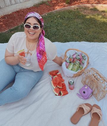 Instagram post by @thesmilingsweetheart for Drink Nixie. Caption reads: CLOSED -
Giveaway 🍉☀️ Where there is sparkling....