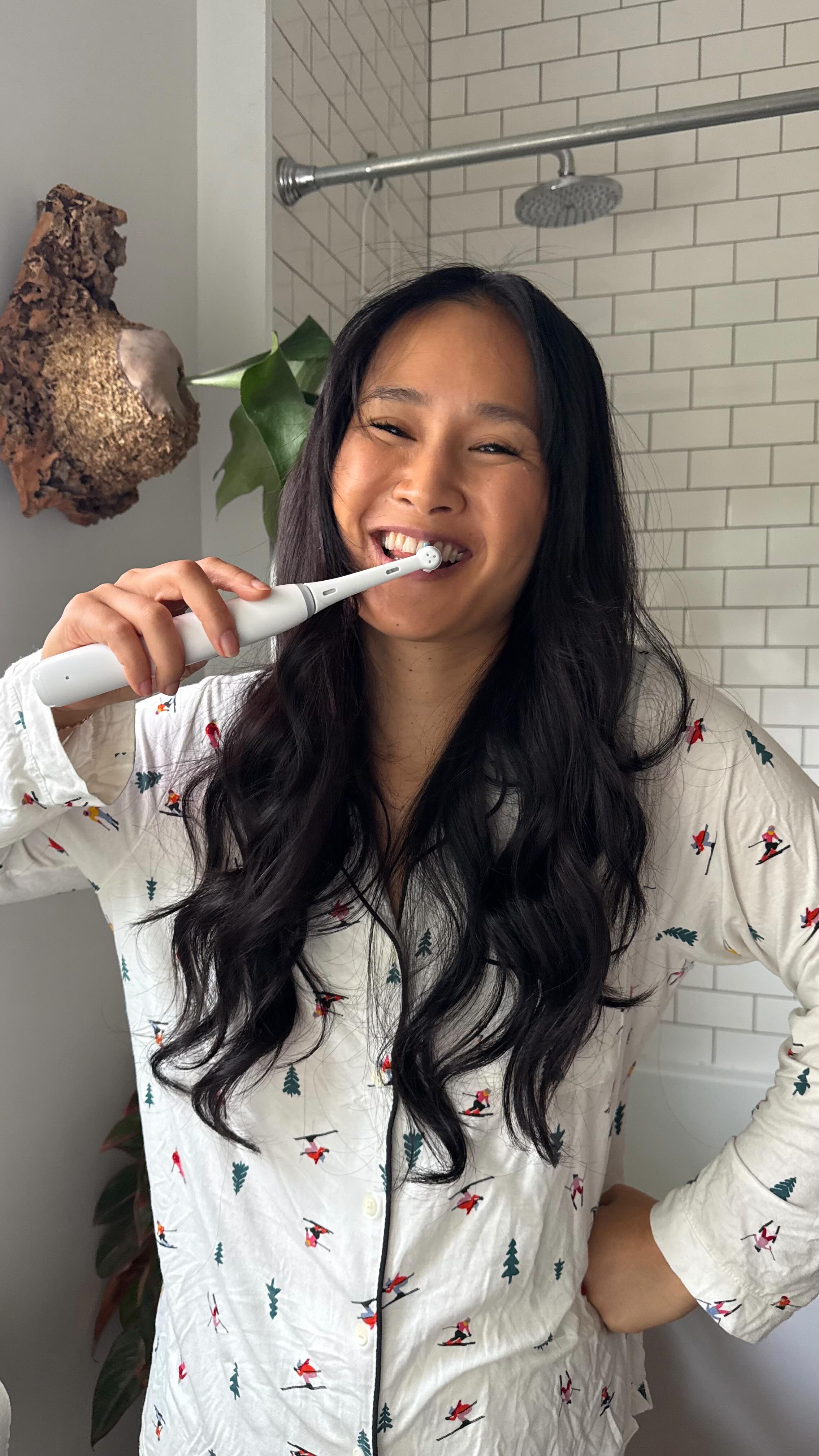 Instagram post by @camillia_lee for Oral-B. Caption reads: #ad #OralBPartner

Time to get them a holiday gift....