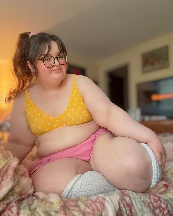 Instagram post by @moonprismzz for Parade. Caption reads: [...] Daze collection polka dot bralette from....