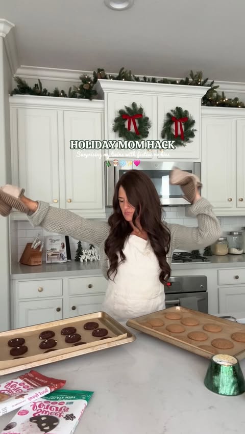 Instagram post by @shellykowatch for Sweet Loren's. Caption reads: Keeping it simple, easy, and enjoyable as a mom....