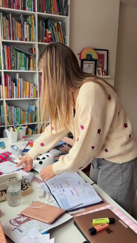 Instagram post by @juf.mevin for Goedgemerkt. Caption reads: Advertentie + GIVEAWAY @goedgemerkt
❗️ Tijdelijk....