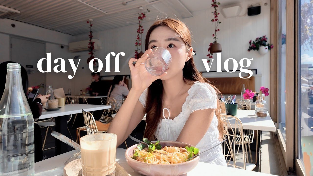 YouTube post by @yinicorn for VIVAIA. Caption reads: Solo in Melbourne ⌕⋆.˚ 🚌 | fall outfits,....