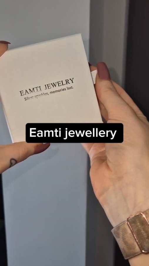 Instagram post by @styledbylaurap for EAMTI Jewelry. Caption reads: [...] What's also affordable? 💍 

@eamtijewelry....