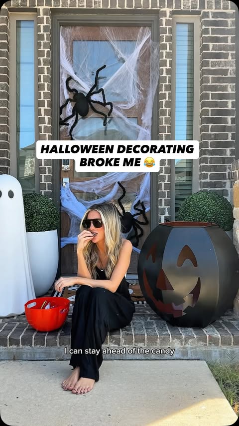 Instagram post by @malloryleerichardson for KITKAT. Caption reads: [...] night sneaks up on me too. @kitkat_us....
