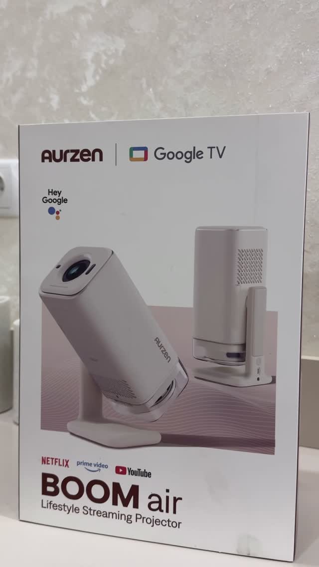 Instagram post by @lytaa__o for Aurzen. Caption reads: [...] visuals and ultimate comfort 📺✨....