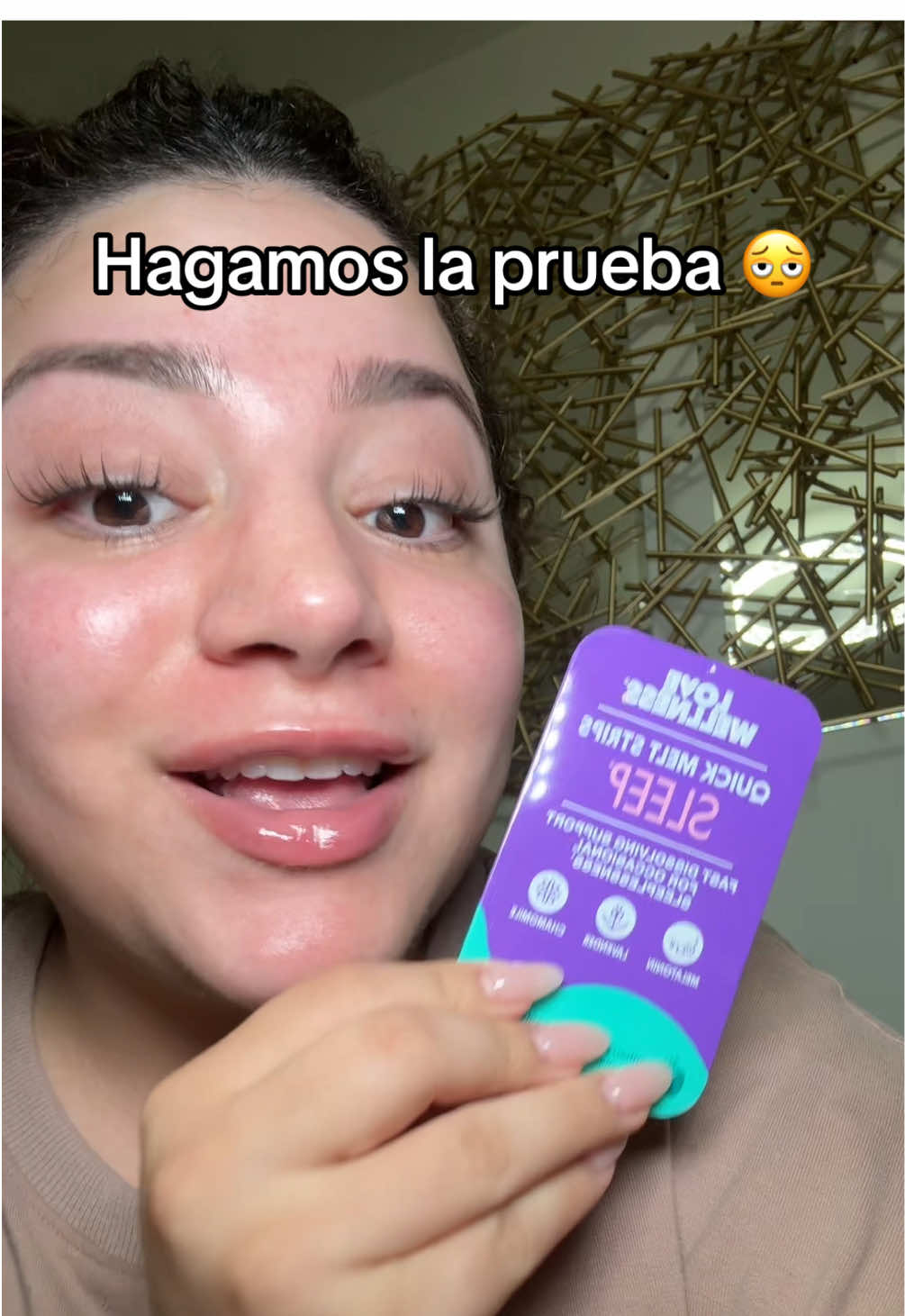 TikTok post by @druadds2cart for Love Wellness. Caption reads: [...] y no son garantizados. @lovewellness....