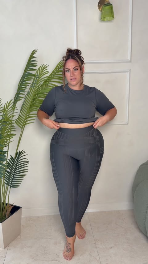 Instagram post by @danielle_lucyy for Fanka. Caption reads: Gym wear that works out for you. @fankaofficial....