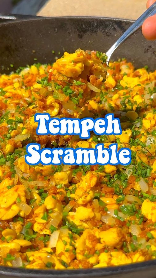 Instagram post by @vegscratchkitchen for LightLife. Caption reads: Tempeh Scramble 🔥🔥

LightLife’s protein-packed....