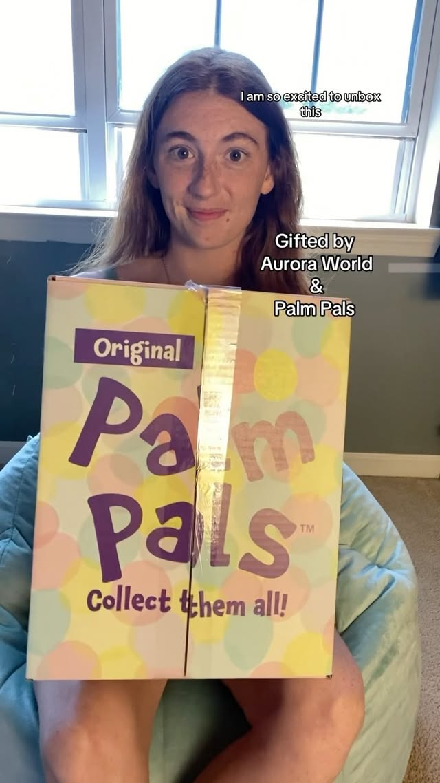 Instagram post by @danisquishie for Palm Pals. Caption reads: Thank you so much @palmpals.official for this....