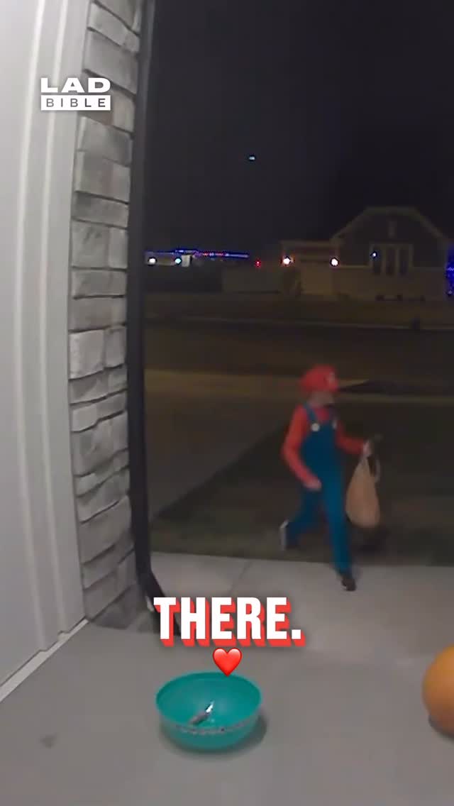 Instagram post by @daves_memory_lane for LADbible. Caption reads: Kindness for others…❤️

source credit @ladbible....