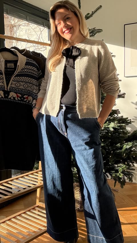 Instagram post by @amanda.raine_ for FatFace. Caption reads: [...] recommendations and every year I love....