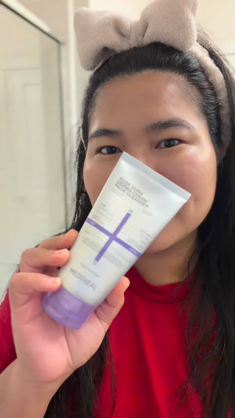 Instagram post by @its.mawii for Picky. Caption reads: Mediheal Rose PDRN Cleanser Gifted by @go.picky &....