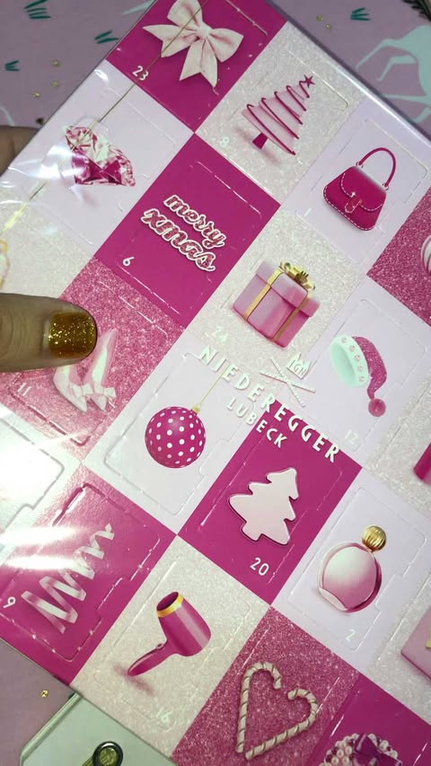 Instagram post by @ryhlova86 for EDEKA. Caption reads: Распаковка @edeka.berlin 🍫🍬💎10€
Декабрь 2025....