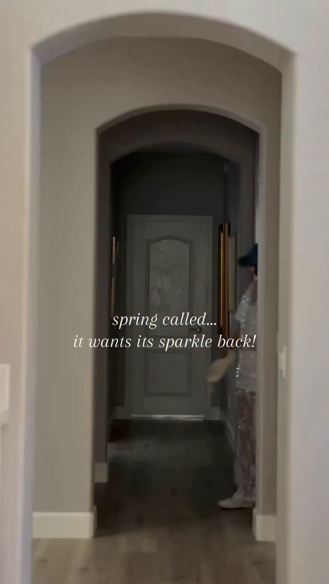 Instagram post by @hausofteasdale for Petalandpup. Caption reads: [...] KAYLAT20 at checkout for 20% off your....