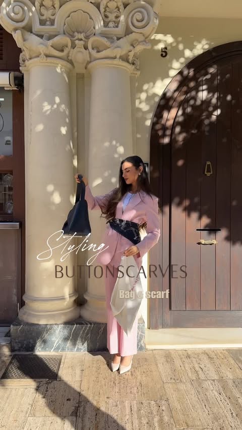 Instagram post by @bebilopzz for BUTTONSCARVES. Caption reads: [...] everything 🫐💗 Effortless chic with....