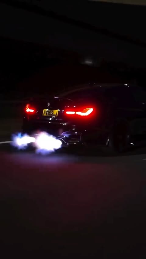 Instagram post by @fraz_m4 for BMW. Caption reads: [...] 🔥 ______________________________________....