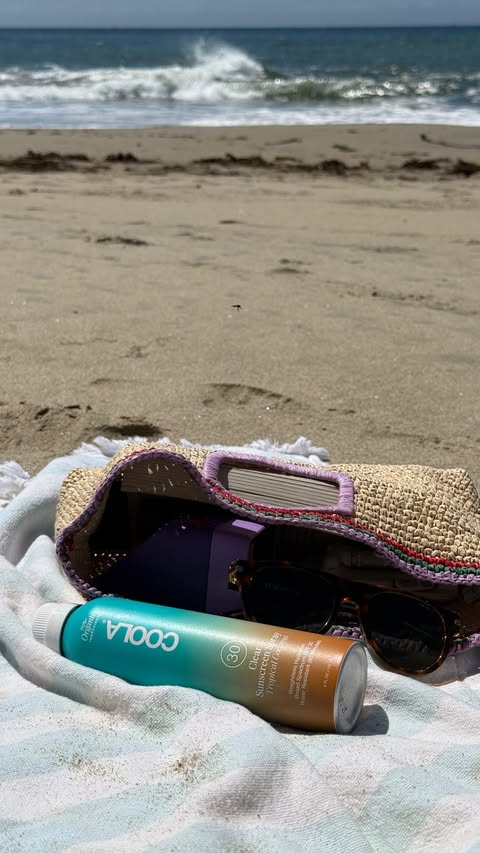 Instagram post by @siececampbell for COOLA. Caption reads: Tropical coconut @coola for a paradise daily....