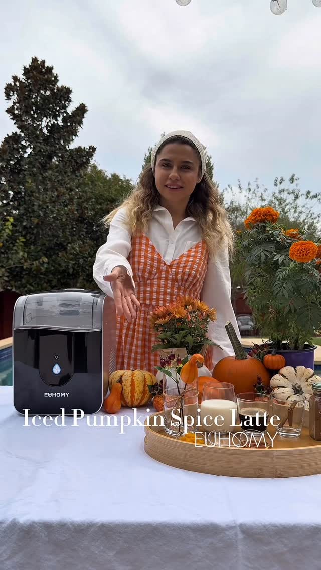 Instagram post by @isik.reyhann for EUHOMY. Caption reads: [...] my favorite Pumpkin Iced Latte with the....