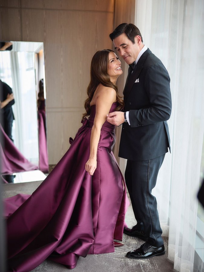 Instagram post by @velani for Chopard. Caption reads: [...] a custom-made @velani gown 👗
💎 @chopard....