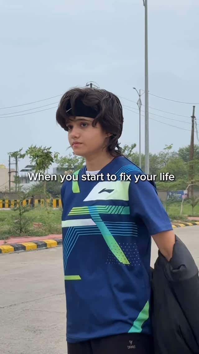 Instagram post by @ayushi_dubeyyyy for Pintola. Caption reads: Discipline in diet, power in every smash.
Pintola....