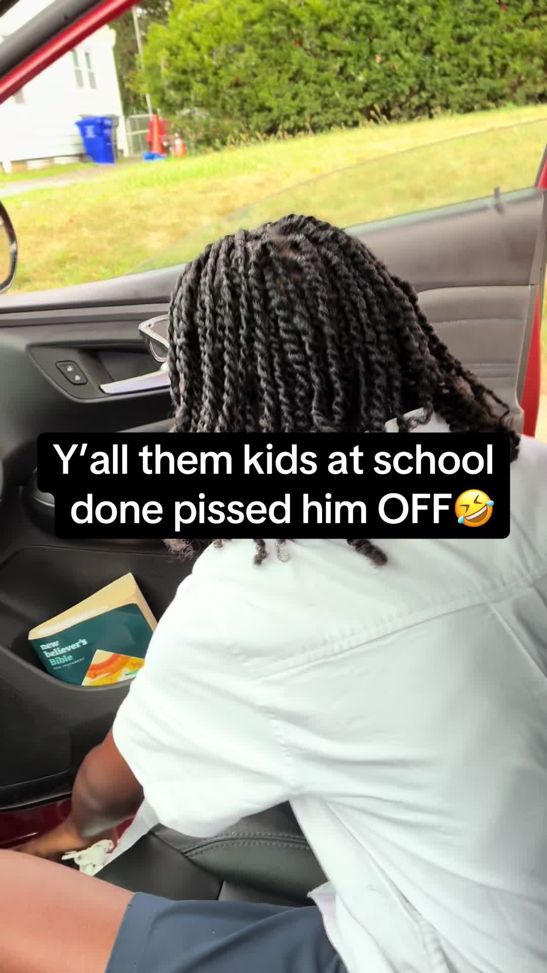 TikTok post by @neshsmilepretty for White Castle. Caption reads: And before y’all get started he’s not speaking bad....