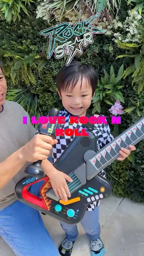 Instagram post by @littleexplorerssydney for Come Round. Caption reads: [...] #VTechKidiMusic @vtech_toys_anz @comerounduk.