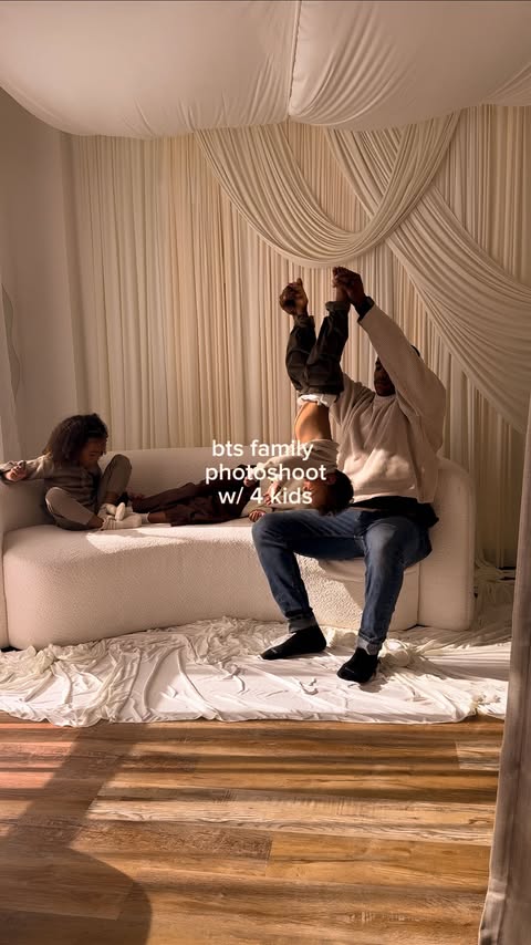 Instagram post by @mama.shocks for Shutterfly. Caption reads: [...] cards turned out perfect 🥺🤎 thanks....