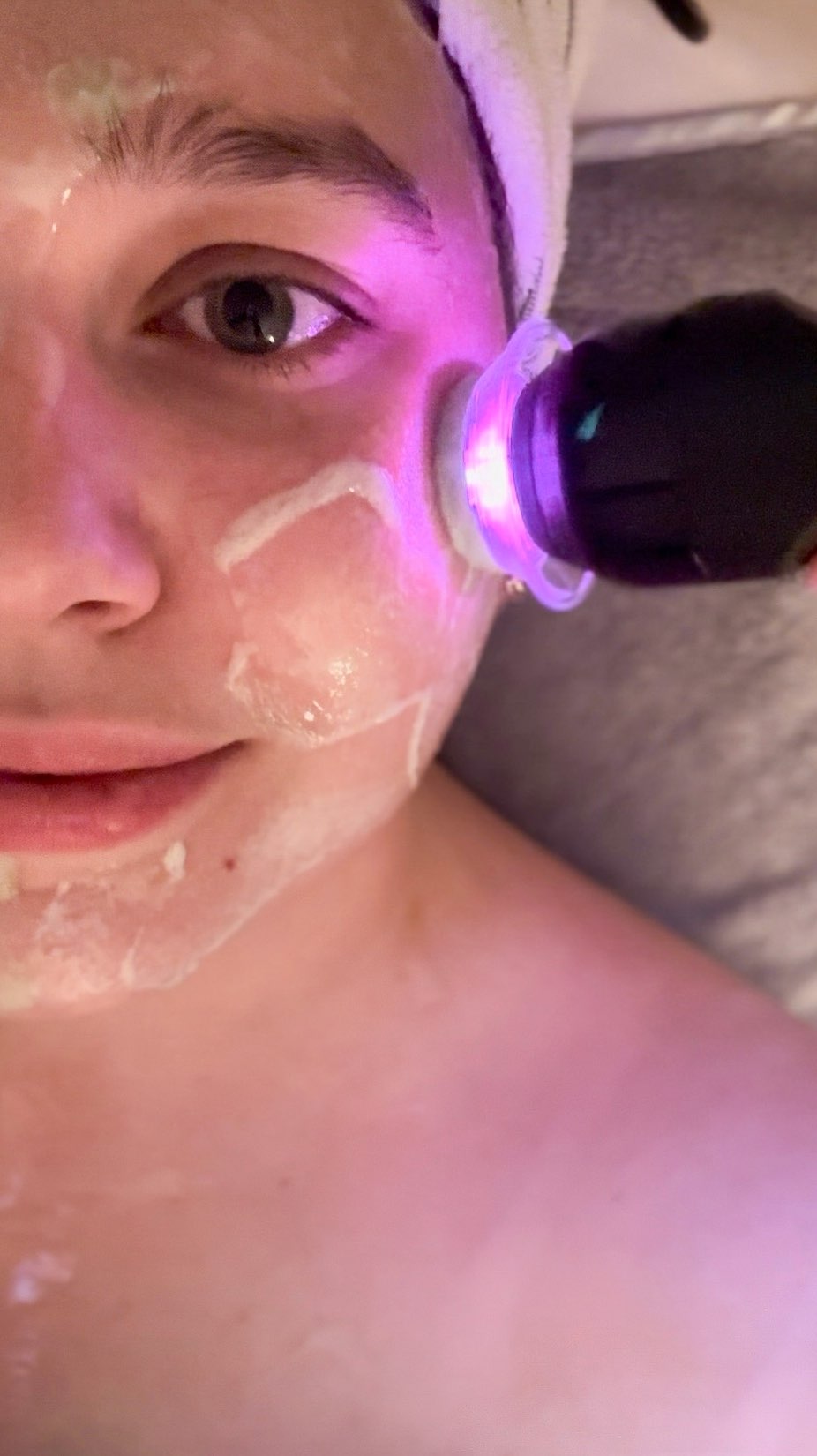 Instagram post by @yara.in.usa for Groupon. Caption reads: I just had the most incredible GLO2 Facial....