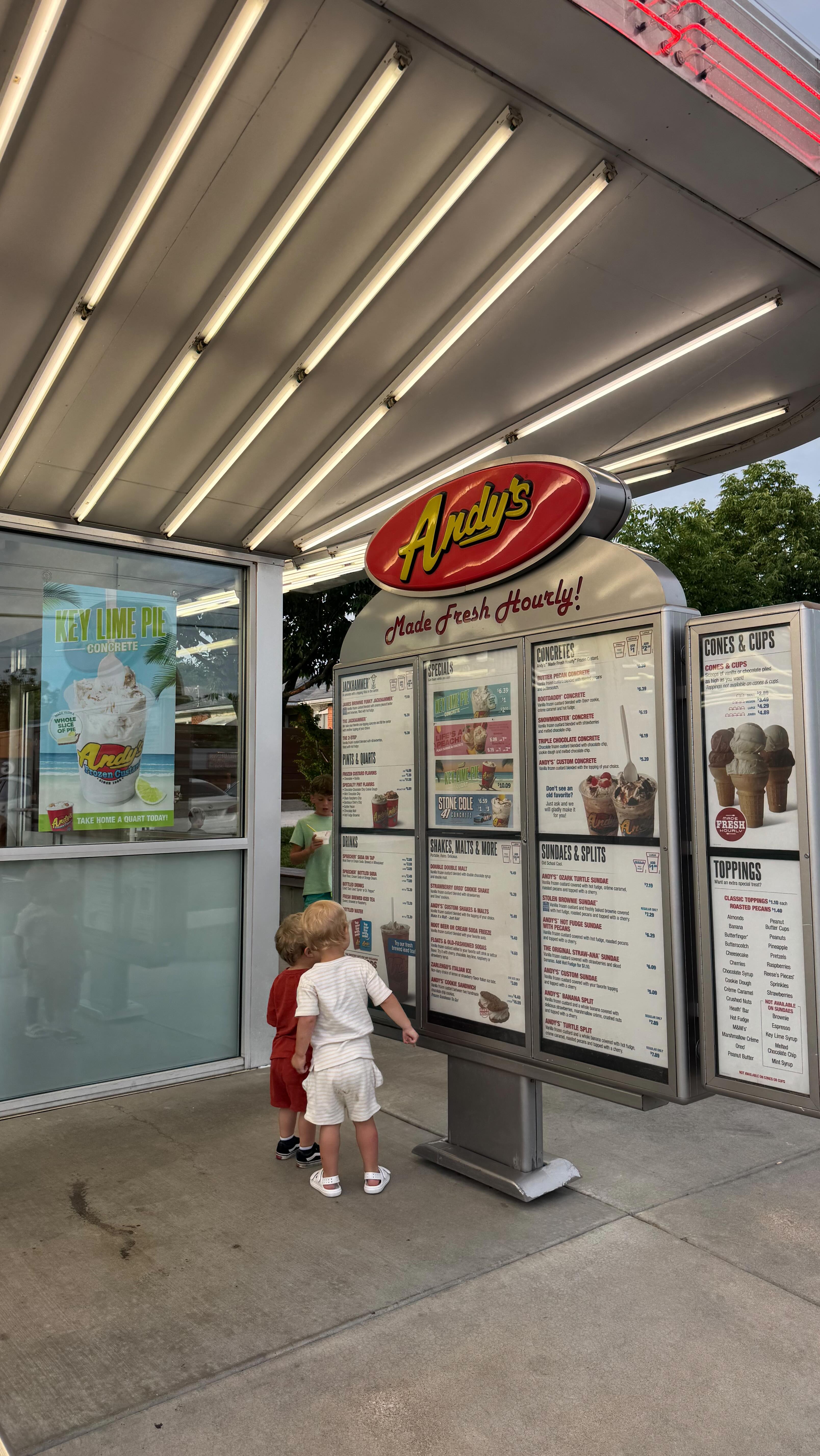 Instagram post by @jojohnsonoverby for Shutterfly. Caption reads: I know you all are documenting fun summers right....