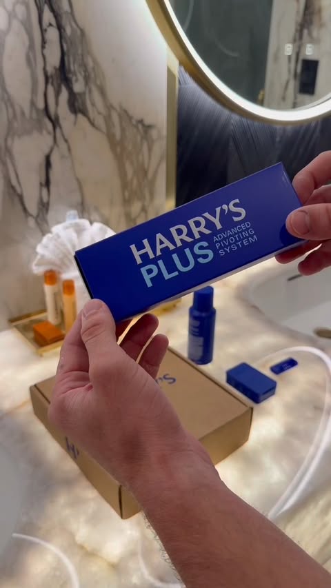 Instagram post by @cowboychreesh for Harry's. Caption reads: [...] give the Harry’s Plus Razor a try. @harrys....