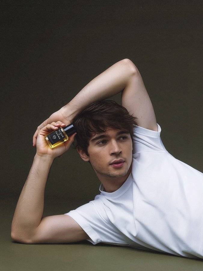 Instagram post by @ricky_petri for Acqua di Parma. Caption reads: Jasmine blossom
by @acquadiparma.