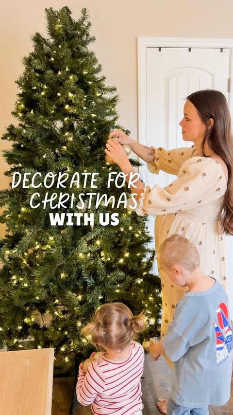 Instagram post by @mamas.on.a.budget for World Vision. Caption reads: [...] 

This year I am partnering with....