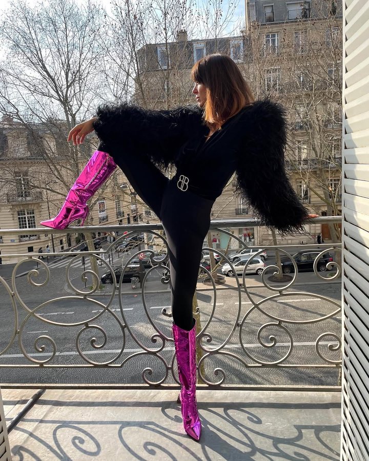 Instagram post by @fannyveyrac for BRONXANDBANCO. Caption reads: [...] Fashion Week 🤍
• Body et Bottes....