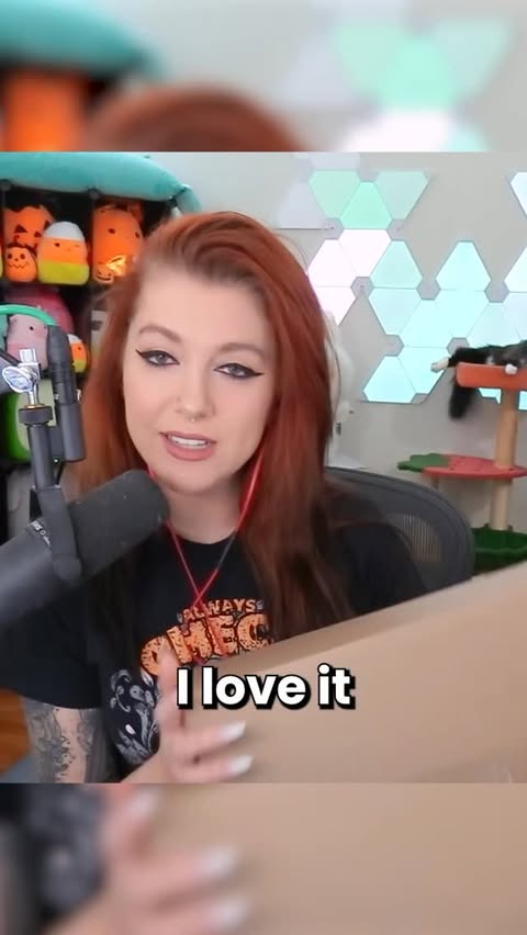 Instagram post by @cahlaflour for G FUEL. Caption reads: Big thank you to @gfuelenergy for sending me the....