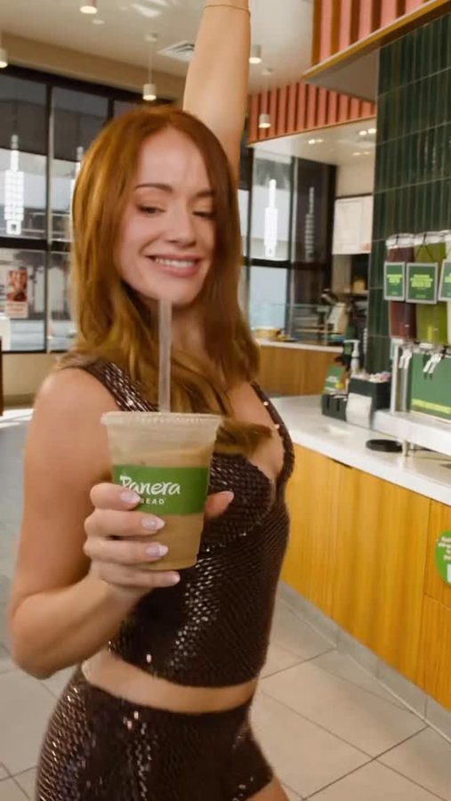 Instagram post by @whitleavitt for Panera Bread. Caption reads: 10s all around for my favorite dirty soda with....