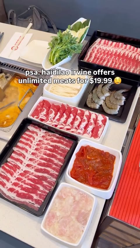 Instagram post by @yummieswithyen for Haidilao US. Caption reads: run to @haidilao_us irvine for their meat o’clock....