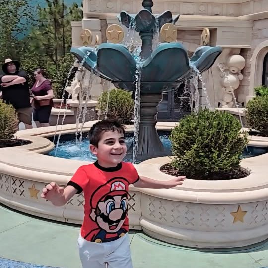 Instagram post by @frankiec_eats for Universal Orlando Resort. Caption reads: and loving every moment of it 🫶

You can't help....