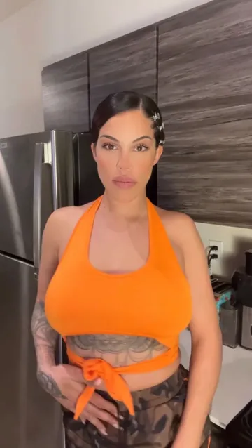 Instagram post by @prettygrl_rocky for Boombod. Caption reads: #ad Summer bod goals coming in hot with @boombod....