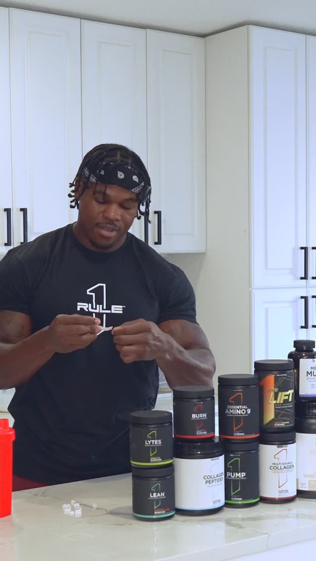 Instagram post by @mackmusclefit for Rule One Proteins. Caption reads: [...] gift card winners, sponsored by....