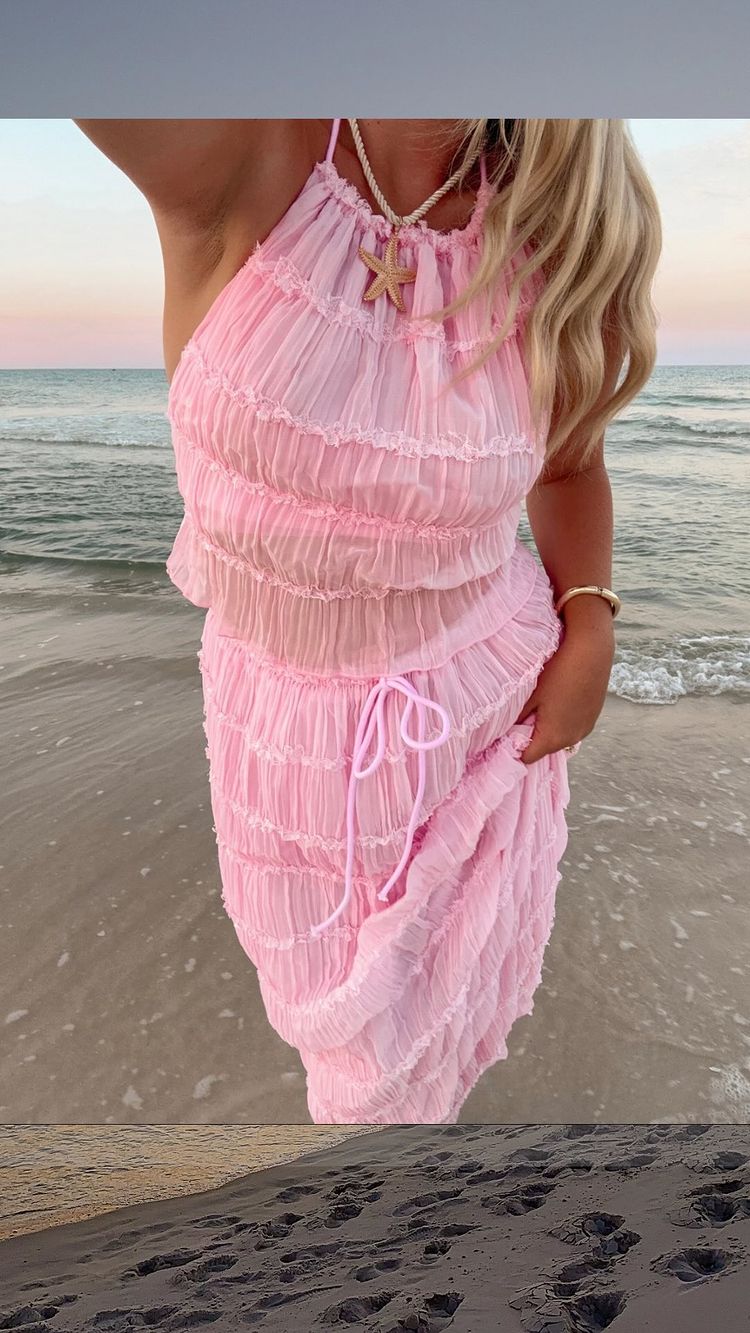 Instagram post by @adigracee for Humm Kombucha. Caption reads: [...] Cheers to feeling good! #hummpartner....