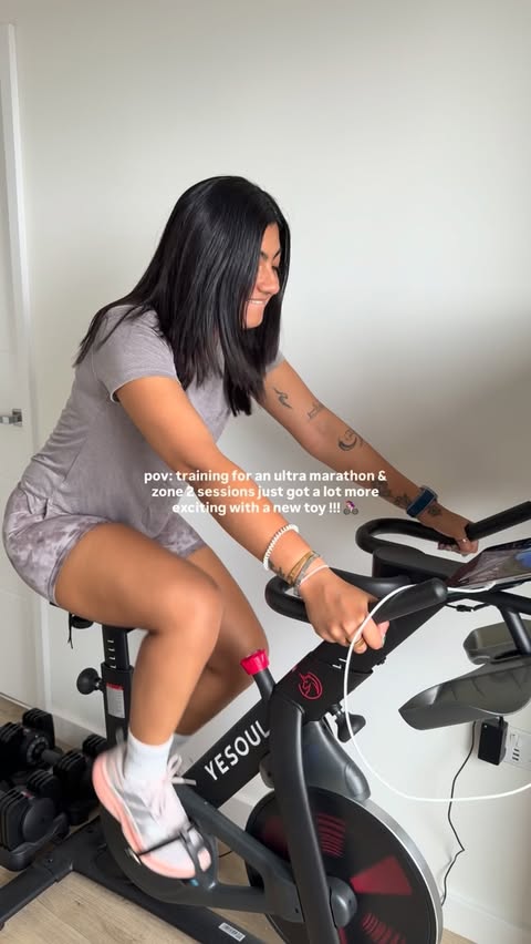 Instagram post by @spicyprawnxx for YESOUL FITNESS. Caption reads: been playing around with the....
