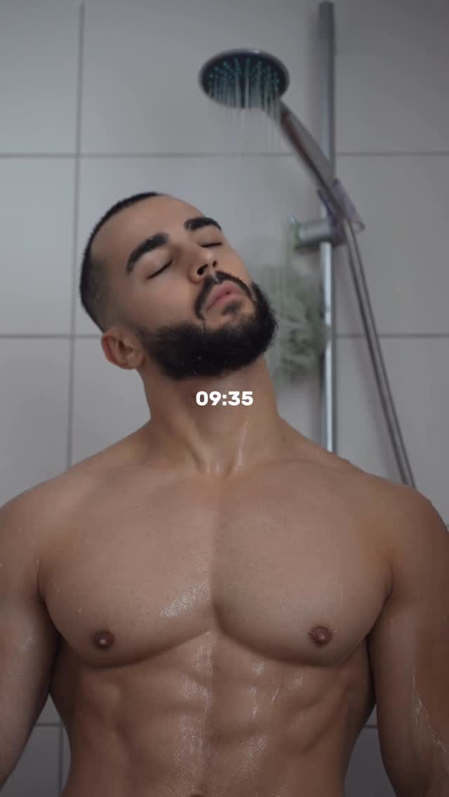 Instagram post by @fatihbicioglu for Neosupps. Caption reads: Morning Routine | Code FATIH bei @neosupps....