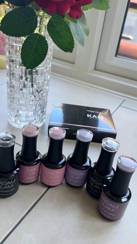 Instagram post by @thecraftedstudio_soma for Madam Glam. Caption reads: [...] @madam_glam 💅 AD | Gifted #MadamGlam....