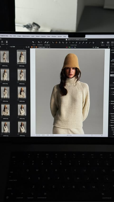 Instagram post by @pirchaks for Penti. Caption reads: [...] day of my travel model life
Worked for....