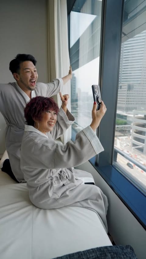 Instagram post by @aikenchia for Marriott Bonvoy. Caption reads: 50% more @MarriottBonvoy points? That definitely....