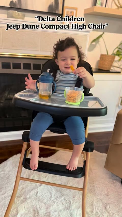 Instagram post by @america_momblogger for Delta Children. Caption reads: We’ve been using the Delta Children Jeep Dune....