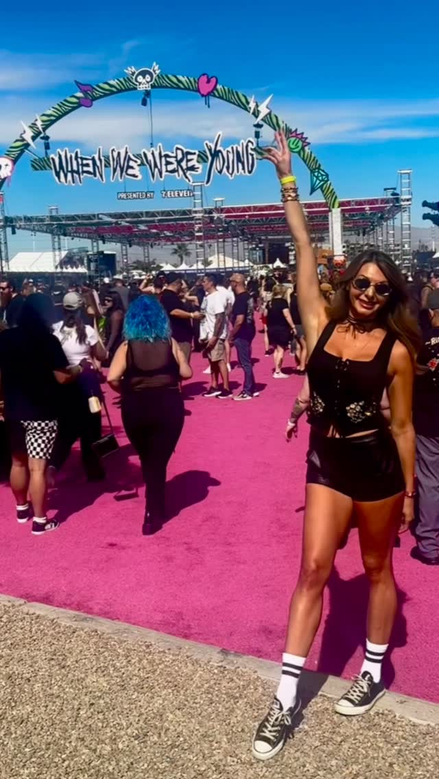 Instagram post by @tinamanzo512 for Eargasm. Caption reads: [...] roll and no ringing ears. Shoutout to....